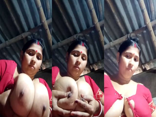 Busty Hot Bengali Wife Exposing Her Huge Milk Tankers