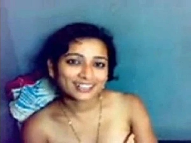 Cute Marathi Teen Bathroom Sex MMS Video
