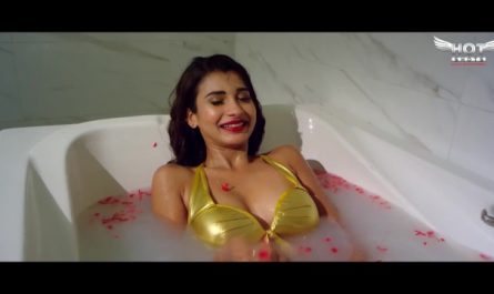 Super Sexy Desi Girl Having Hot Sex