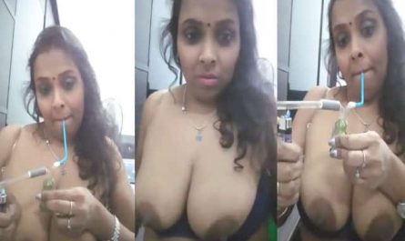 Booby Bhabhi Smoking Hookah And Exposing Her Topless Sexy Body