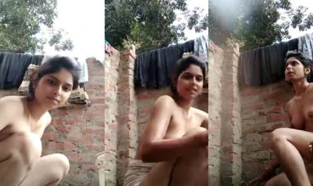 Village Bhabhi Nude Bath MMS Video Leaked