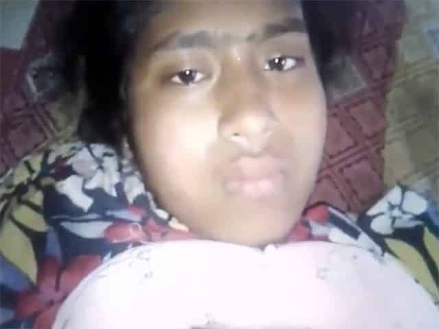 Bangla Teen Pussy Fucked By Her Cousin Brother Video