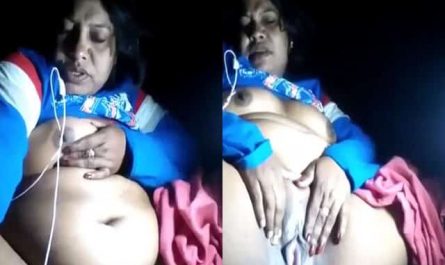 Bengali Cheating Wife Sex Chat With Her Secret Lover
