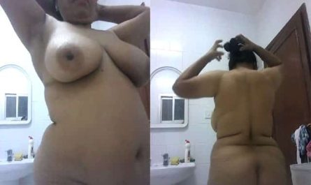 Big Ass Naughty Aunty Nude Selfie MMS Video