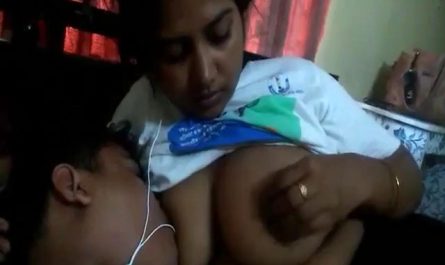 Bangladeshi Girl Feeding Big Boobs To Her Colleague