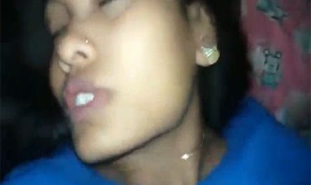 Lonely Young Dehati Girl Sex With Her Cousin Brother