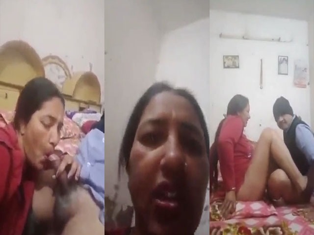 Mature Aunty Filming Her Own Sex Video