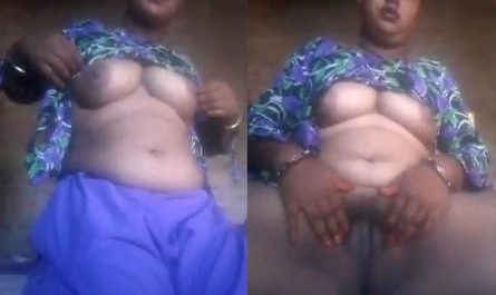 Naughty Bihari Booby Bhabhi Flaunting Her Frontal Nude Body Parts