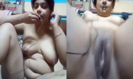 Unsatisfied Chubby Bengali Boudi Video Call Sex With Facebook Lover