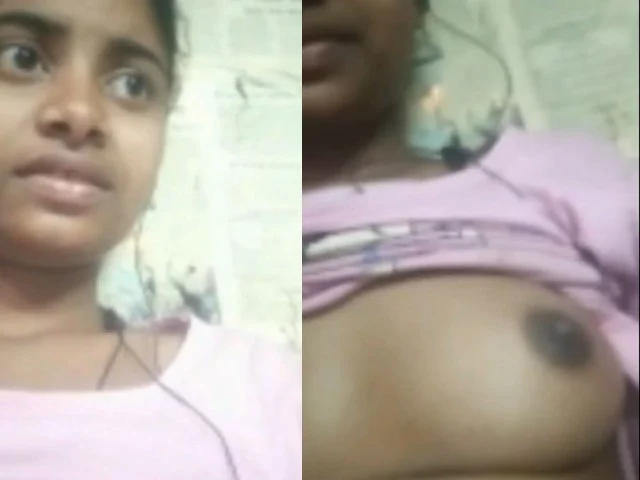 Cute Desi Young Girl Showing Her Boobs And Pussy