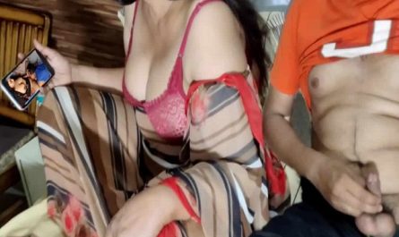 Indian sexy video porn dekh ke garam hui busty ladki ne bada lund chusa