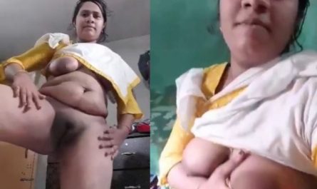 Bangladeshi Chubby Bhabhi Showing Her Plump Pussy On Cam