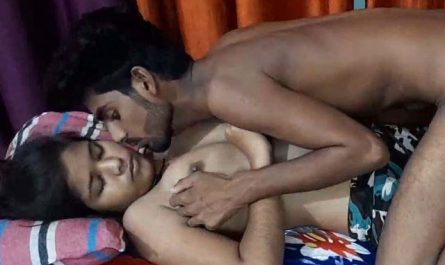 Desi Indian Horny Couple Homemade XXX Video