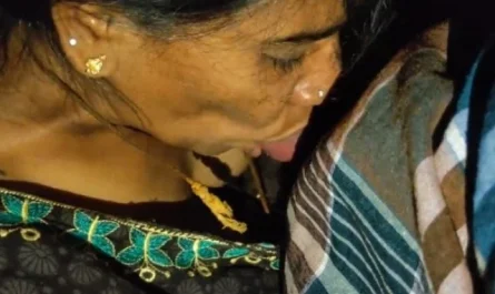 Mature Telugu Milf Wife Blowjob To Her Hubby At Night