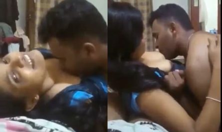 Slutty Babe Fun With Another Man In Front Of Hubby