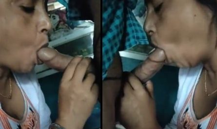 Mature Randi Bhabhi Deep Blowjob Sex MMS