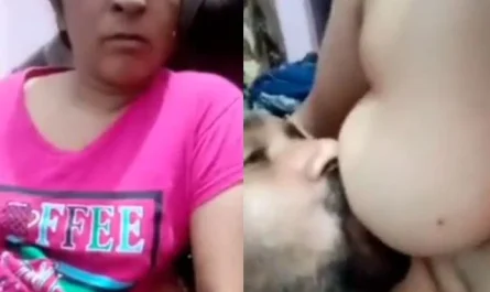 Mature Married Bhabhi Sex With Pervert Hubby On Cam