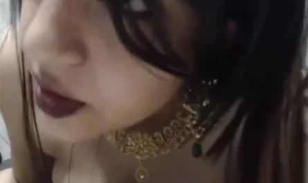 Sexy Bhabhi Livecam Pussy Fingering Hot XXX Show