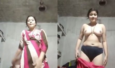 Super Sexy Figure Desi Girl Selfie Nude MMS