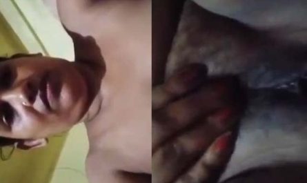 Unsatisfied Bengali Wife Fingering Wet Pussy On Cam