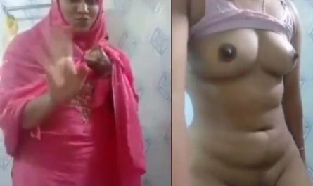 Unsatisfied Horny Muslim Girl Striptease Selfie Hot Seducing Video