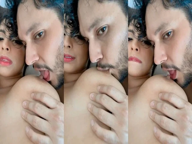 Hot Sexy Big Boobs Sucking Act On Cam Desi XXX