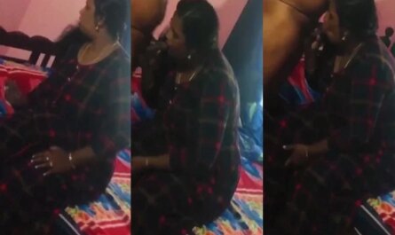 Mature Mallu Slut Aunty Giving Deep Blowjob To Customer