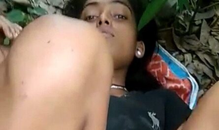 Desi Sexy College Girl Fucked Hard In Jungle