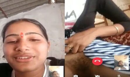 Indian Village Girl Showing Young Horny Pussy On Whatsapp Video Call