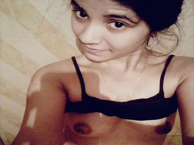 Cute Slim Hot Girl Making Video Of Her Naked Boobs