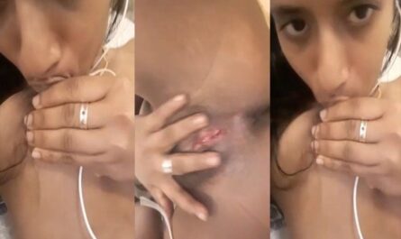 Horny Indian Sexy Teen Fingering Wet Pussy