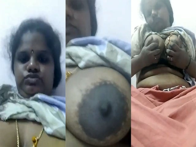 Mature South Indian Busty Bhabhi Big Boob Show