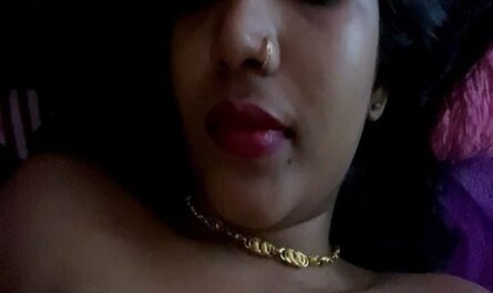 Sexy Horny Bhabhi Getting Naughty On Cam XXX