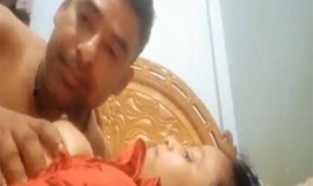 Bangladeshi Wife Hot Boob Sucking Home Sex Mms