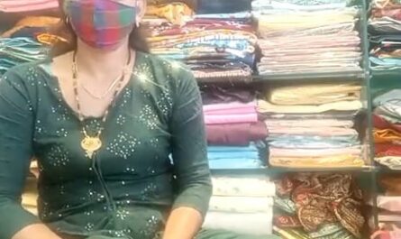 Horny Hot Bhabhi Showing Her Wet Pussy And Ass