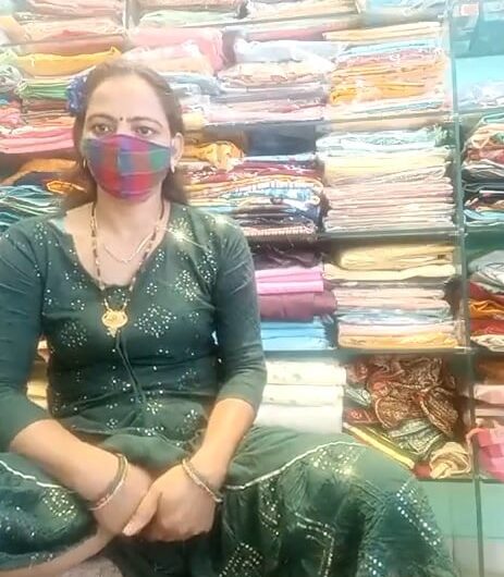 Horny Hot Bhabhi Showing Her Wet Pussy And Ass