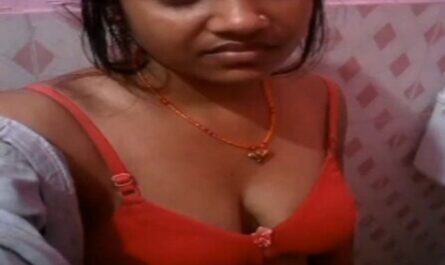 Sexy Bhabhi Shows Her Boobs And Pussy In Bathroom