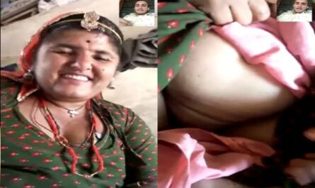 Mature Chubby Village Bhabhi Showing To Devar On Video Call
