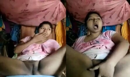Super Horny Bangla Girl Fingering Wet Pussy