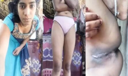 Village Horny Girl Showing Her Clean Shaved Pussy On Cam XXX