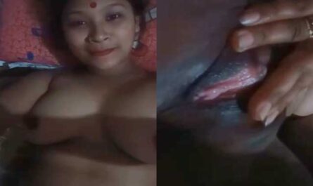 Assamese Beautiful Sexy Wife Nude Selfie Desi Mms