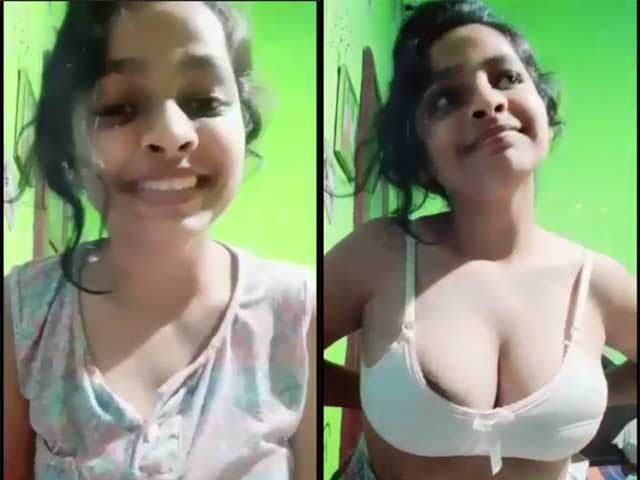 Cute Indian Sexy Girl Showing Her Hot Big Boobs