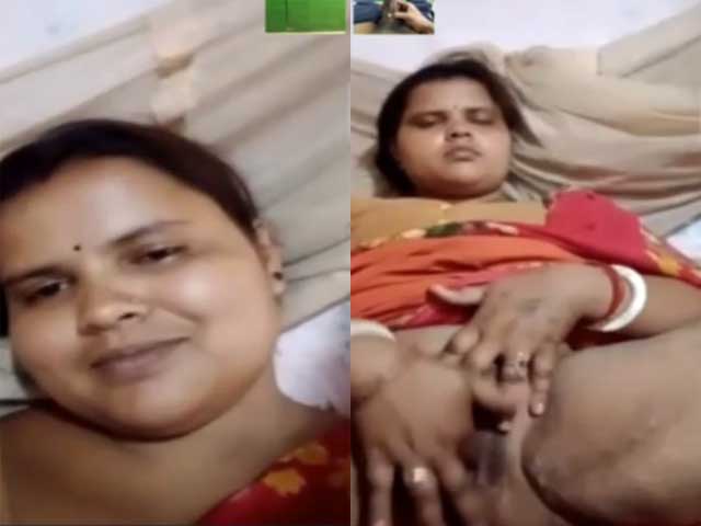 Unsatisfied Horny Village Bhabhi Fingering Her Hairy Wet Pussy On Video Call