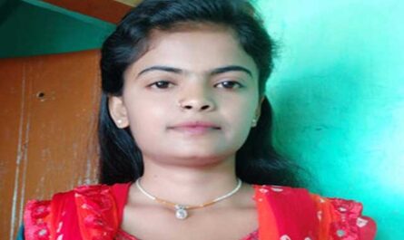 Cute Desi Sexy Girl Blowjob Sex With Horny Lover On Cam