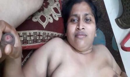 Fatty Indian Mature Wife Giving Handjob Nude