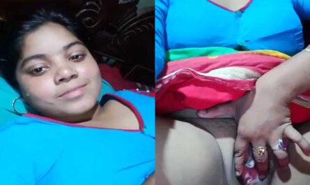 Unsatisfied Chubby Bengali Housewife Showing Hot Pussy