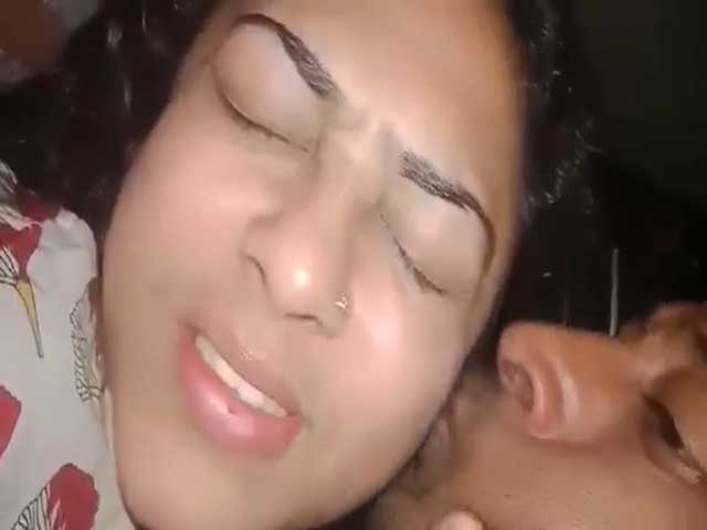 Bangladeshi Mature Bhabhi Fucking Hard Scandal Mms