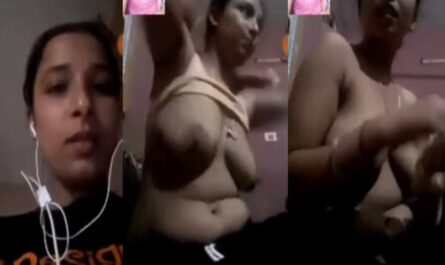 Desi Sexy Naughty Girl Showing Her Hot Boobs On Call