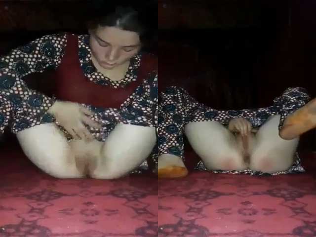 Himachal Sexy Village Wife Fingering Horny Pussy On Cam