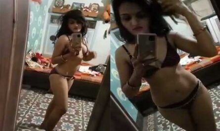 Cute Naughty Bhabhi Makes Her Own Sexy Video